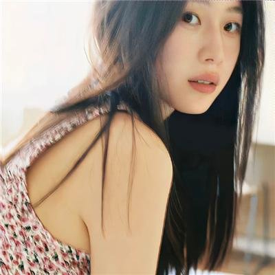 明天,我会成为谁的女友